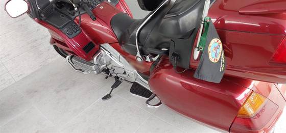 HONDA GL 1800 GOLD WING 